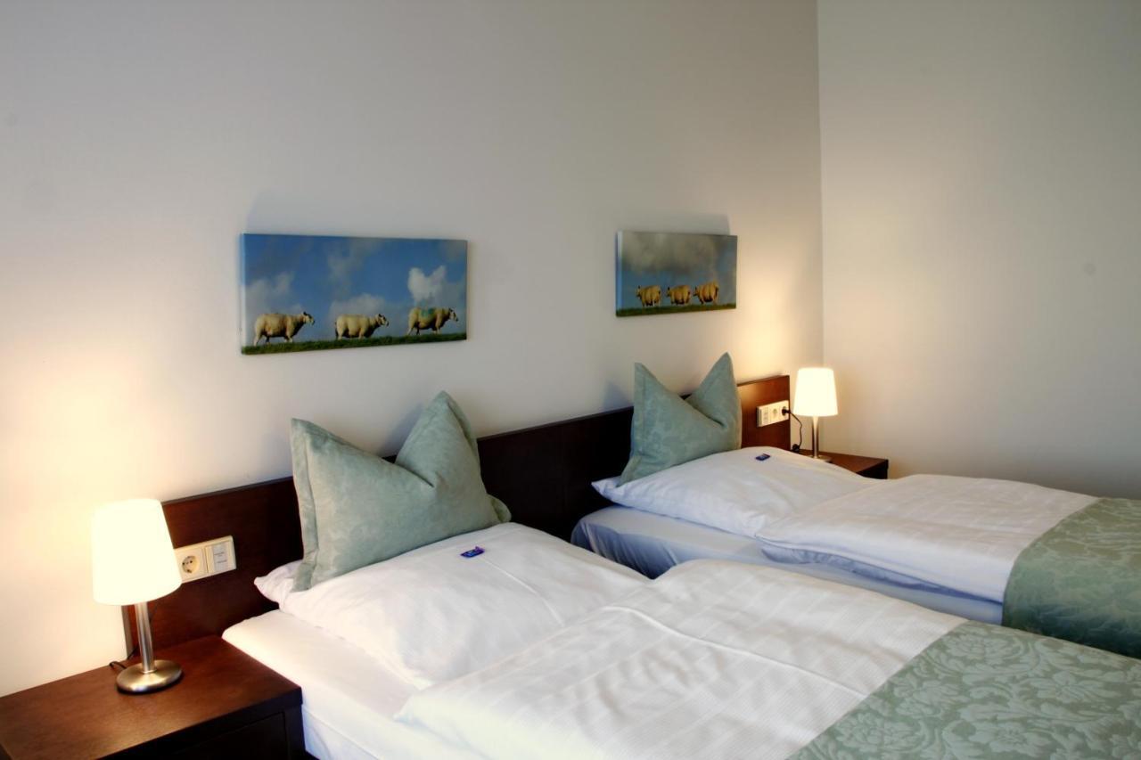 Hotel Landhaus Pollmeyer Friesoythe Dış mekan fotoğraf